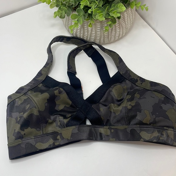 L’urv camo sports bra - Picture 3 of 9